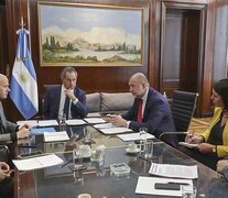 Perotti: &amp;quot;Cuidar los dólares y apoyar a quienes sustituyan importaciones&amp;quot;.