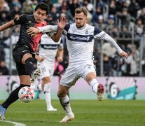 El &amp;quot;Pulga&amp;quot; Rodríguez y Colazo, protagonistas del 0-0 en el Bosque (Fuente: Fotobaires) (Fuente: Fotobaires) (Fuente: Fotobaires)