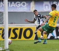 El uruguayo Renzo López puso el gol del triunfo de Central Córdoba (Fuente: NA) (Fuente: NA) (Fuente: NA)