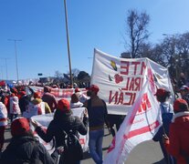 Organizaciones sociales marcharon el miércoles en Jujuy contra la criminalización de la protesta.