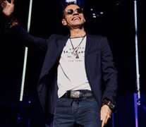 Marc Anthony recibió un botellazo durante un show en Medellín. Imagen: @MarcAnthony.