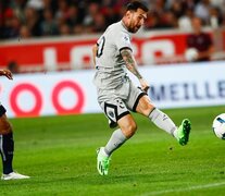 Messi terminó el partido con un gol y dos asistencias, la primera a los ocho segundos (Fuente: EFE) (Fuente: EFE) (Fuente: EFE)