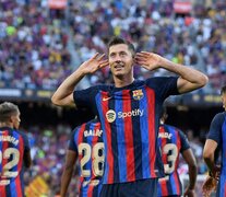 El polaco Lewandowski celebra uno de sus dos tantos para Barcelona (Fuente: AFP) (Fuente: AFP) (Fuente: AFP)