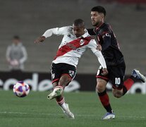 De La Cruz fue el autor del primer gol de River ante Barracas Central (Fuente: AFP) (Fuente: AFP) (Fuente: AFP)