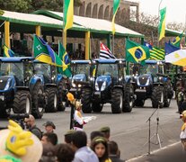 Los tractores delagro, presentes en el desfile de Bolsonaro. (Fuente: EFE) (Fuente: EFE) (Fuente: EFE)