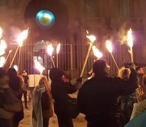 La marcha de las antorchas que organizó Revolución Federal convocó a Brenda Uliarte, acusada por el atentado a CFK.