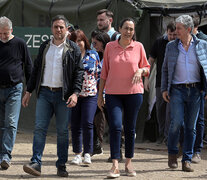 El ministro Cabandié y la ministra provincial Gonnet ayer en Alvear. (Fuente: Sebastián Granata) (Fuente: Sebastián Granata) (Fuente: Sebastián Granata)