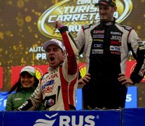 Werner festeja en el podio del autódromo Rosendo Hernández de San Luis. (Fuente: ACTC) (Fuente: ACTC) (Fuente: ACTC)