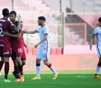 Lanús ganó el clásico y a San Lorenzo en seis días (Fuente: Fotobaires) (Fuente: Fotobaires) (Fuente: Fotobaires)