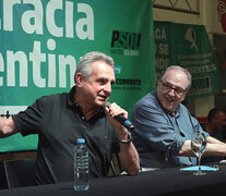 Rossi y Heller en el plenario de la militancia. (Fuente: Sebastián Granata) (Fuente: Sebastián Granata) (Fuente: Sebastián Granata)