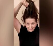 Julliette Binoche cortándose el pelo como forma de protesta. (Fuente: Instagram) (Fuente: Instagram) (Fuente: Instagram)