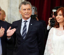 Alberto Fernández, Mauricio Macri y Cristina Kirchner antes de realizar el traspaso de mando en 2019. (Fuente: NA) (Fuente: NA) (Fuente: NA)