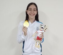 Malena Santillán, con 14 años, le dio tres medallas a la natación argentina. (Fuente: Prensa COA) (Fuente: Prensa COA) (Fuente: Prensa COA)