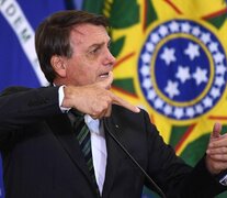 Los autores definen a Bolsonaro como &amp;quot;un bandeirante del siglo XXI&amp;quot;.