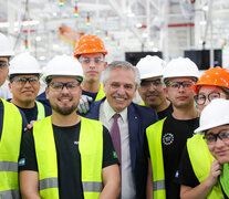 El Presidente en la inauguración de una nueva fábrica de electrodomésticos de la firma Whirlpool en Pilar.