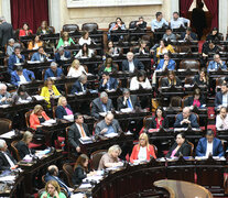 La sesión logró quorum ayer al mediodía gracias al acompañamiento de diputados radicales. (Fuente: NA) (Fuente: NA) (Fuente: NA)