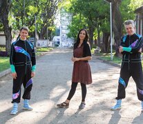 Como cada año, Los Cazurros, en la foto junto a Verónica Parodi, serán anfitriones y conductores de la jornada.  