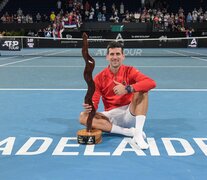 Pulgar arriba y sonrisa para Novak Djokovic en el ATP de Adelaida (Fuente: AFP) (Fuente: AFP) (Fuente: AFP)