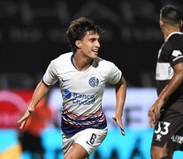 Federico Gattoni, de 23 años, se formó y jugó toda su carrera en San Lorenzo: 71 partidos y 6 goles (Fuente: NA) (Fuente: NA) (Fuente: NA)