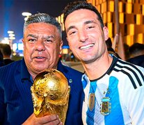 Chiqui Tapia junto a Lionel Scaloni. (Fuente: Prensa AFA) (Fuente: Prensa AFA) (Fuente: Prensa AFA)