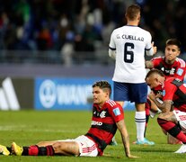 Flamengo perdió en su debut ante Al Hilal de Arabia Saudita, dirigido por Ramón Díaz. Las eliminaciones sudamericanas ya no sorprenden (Fuente: EFE) (Fuente: EFE) (Fuente: EFE)