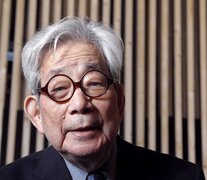 Kenzaburo Oé nació el 31 de enero de 1935 en la isla japonesa de Shikoku. (Fuente: AFP) (Fuente: AFP) (Fuente: AFP)