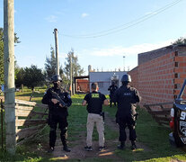 Además de los penales, el operativo llegó a Rosario y Villa Gobernador Gálvez. 