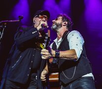 Iván Noble con Gieco de invitado, en uno de los grandes momentos de la noche. (Fuente: Alejandro Leiva) (Fuente: Alejandro Leiva) (Fuente: Alejandro Leiva)