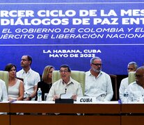Bruno Rodríguez (centro) habla en la apertura del diálogo en La Habana. (Fuente: AFP) (Fuente: AFP) (Fuente: AFP)