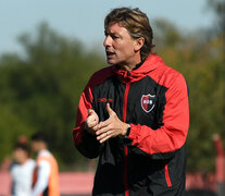 El DT Gabriel Heinze. (Fuente: PRENSA CANOB) (Fuente: PRENSA CANOB) (Fuente: PRENSA CANOB)