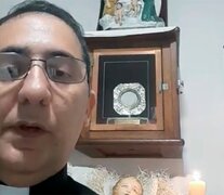 “En caso de reincidencia la pena canónica será mayor, pudiendo llegar a la suspensión del ministerio”, le advirtió el obispado a Rodrigo Vázquez.