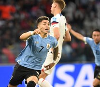 El joven delantero uruguayo festeja su gol ante Estados Unidos (Fuente: Télam) (Fuente: Télam) (Fuente: Télam)