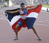 El medallista olímpico dominicano Luguelín Santos. (Fuente: Twitter) (Fuente: Twitter) (Fuente: Twitter)