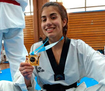 Carla Godoy tiene 22 años y una pasión: el taekwondo