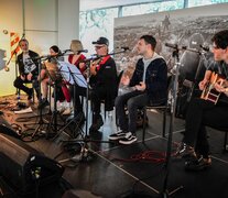 El concierto que dio Gieco junto a los músicos fue de primer nivel y duró más dos horas.  (Fuente: Adrián Pérez) (Fuente: Adrián Pérez) (Fuente: Adrián Pérez)