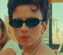 Scarlett Johansson encarna a una diva de Hollywood en &amp;quot;Asteroid City&amp;quot;.