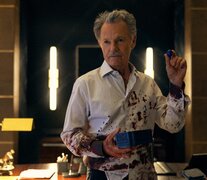 Bruce Greenwood encarna al atribulado mandamás familiar. 