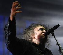 &amp;quot;Volveremos a vernos pronto”, aseguró Robert Smith al final del show. (Fuente: Pablo Añeli / Télam) (Fuente: Pablo Añeli / Télam) (Fuente: Pablo Añeli / Télam)