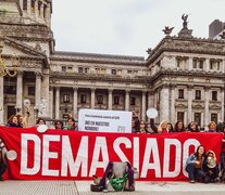 Demasiado, una intervención de Mujeres Públicas y el Foro Feminista contra el G20, 2018. (Fuente: Archivo Mujeres Públicas) (Fuente: Archivo Mujeres Públicas) (Fuente: Archivo Mujeres Públicas)