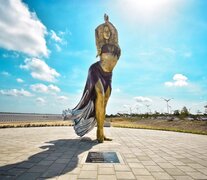 La estatua se encuentra ubicada en el paseo peatonal del Río Magdalena (Fuente: X/Shakira) (Fuente: X/Shakira) (Fuente: X/Shakira)