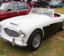 El Aston Healey que el titular de Wenance  tenía embargado.