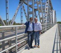 Carlos Bianco con el vicegobernador de Río Negro, Pedro Pesatti.