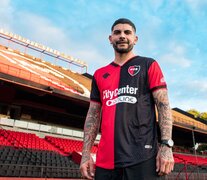 Ever Banega ya se puso la camiseta en el Coloso (Fuente: NA) (Fuente: NA) (Fuente: NA)