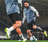 Lionel Messi, con la pelota en Arabia Saudita. (Fuente: Prensa Inter Miami) (Fuente: Prensa Inter Miami) (Fuente: Prensa Inter Miami)