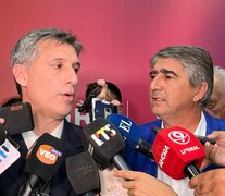 El anuncio corrió por cuenta de los ministros Pablo Olivares y Fabián Bastia. (Fuente: Prensa Gobernación) (Fuente: Prensa Gobernación) (Fuente: Prensa Gobernación)