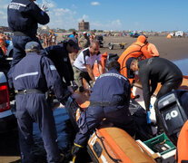 El cuerpo fue trasladado a Tres Arroyos para continuar las tareas de reconocimiento.