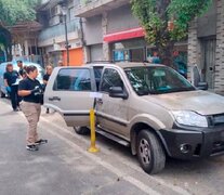 El hombre era dueño de una camioneta Ford EcoSport y se encontraba junto a su pareja, que resultó ilesa.