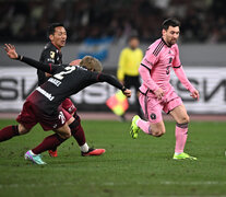 Lionel Messi vs Vissel Kobe. (Fuente: AFP) (Fuente: AFP) (Fuente: AFP)