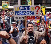  Manifestantes participan en una movilización popular en apoyo al presidente Gustavo Petro.  (Fuente: EFE) (Fuente: EFE) (Fuente: EFE)