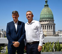 Javkin ofició de vocero del encuentro junto al intendente de Córdoba, Daniel Passerini.